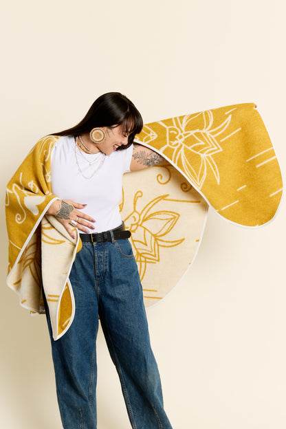 Miel Native Shawl